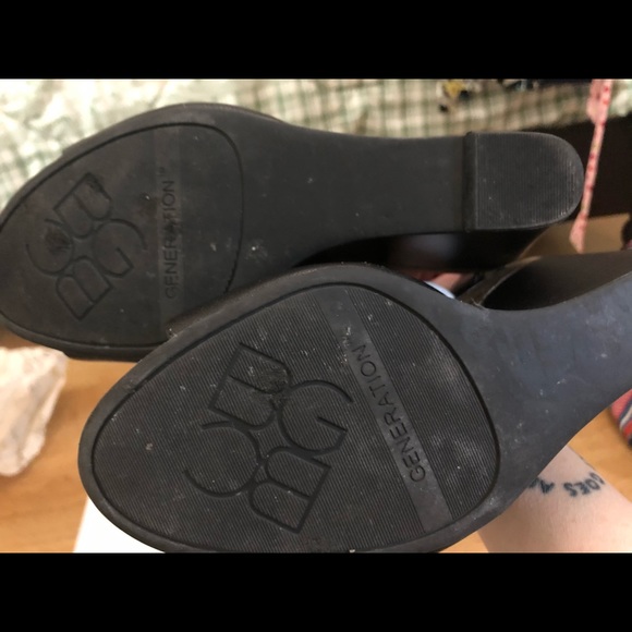 BCBGeneration size 8 wedges - Picture 3 of 3